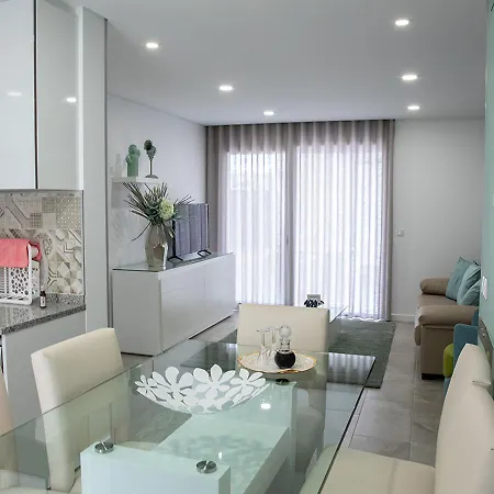 Real Holidays Apartman