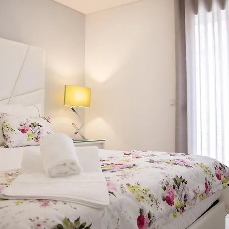 Apartment Real Holidays *