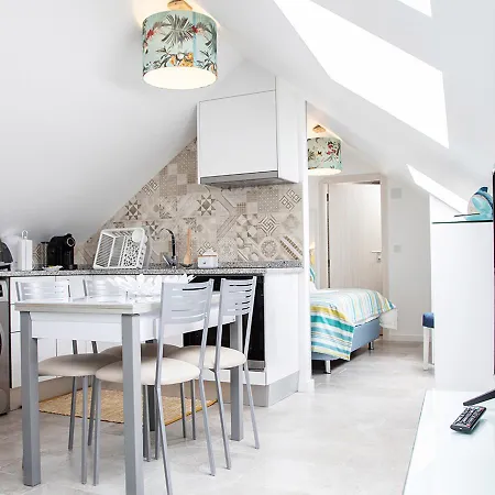 Real Holidays Apartment Nazaré
