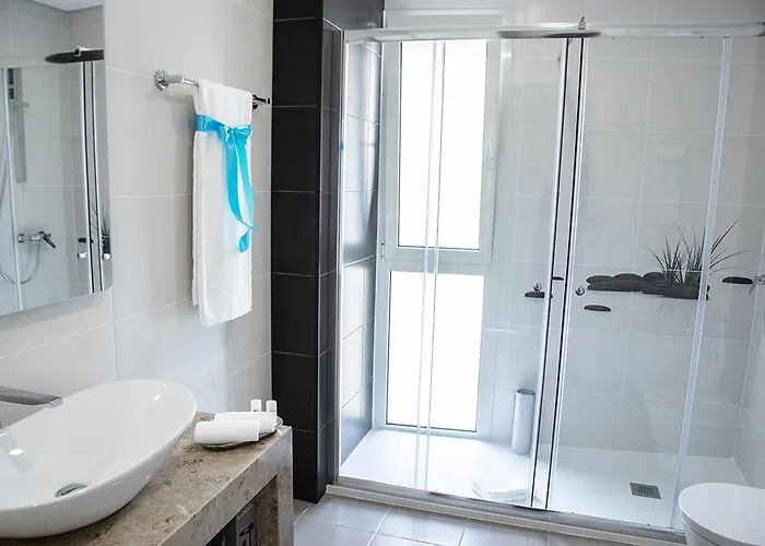 Real Holidays * Nazare