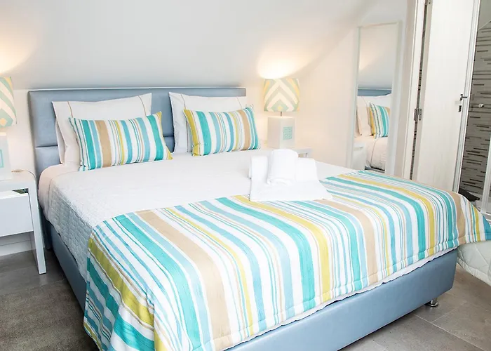 Real Holidays * Nazaré