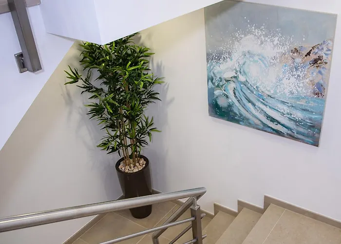 Real Holidays * Nazare