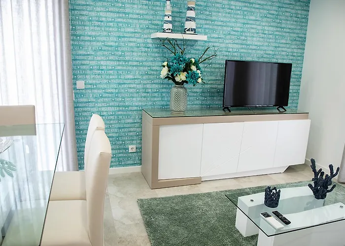 Real Holidays * Nazare